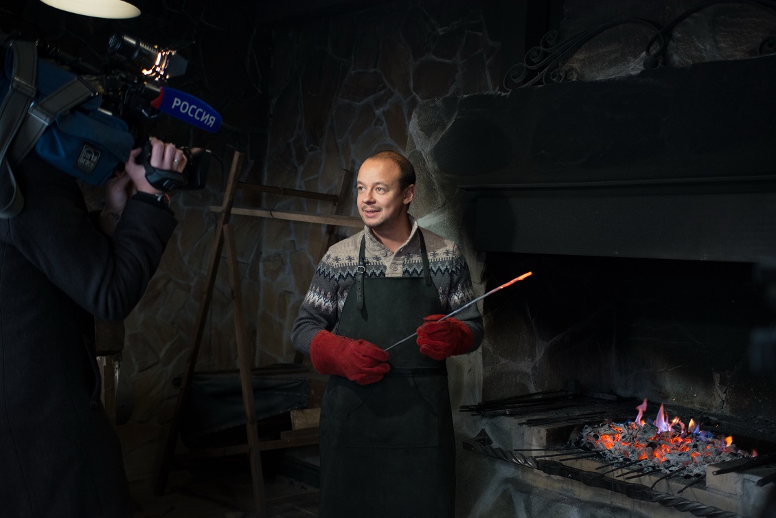 Производство и проекты «АиР» в передаче телеканала Россия 1 «Город стальных клинков».