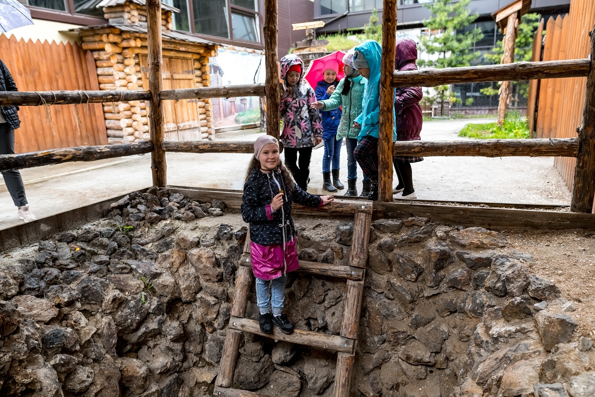 Школьные группы на экскурсиях в "АиРовке"!